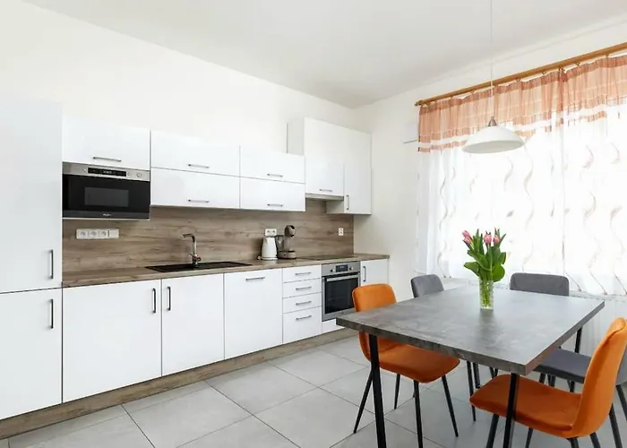 Apartment Modern 6min From The Castle Prague